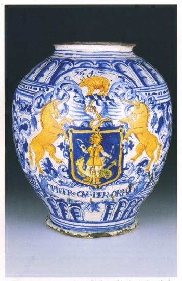 Apothecarian drugs vase from 1647